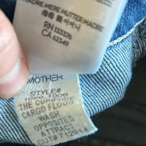 MOTHER denim barrel jean the curbside cargo flood in opposites attract size 23 - Picture 9 of 11